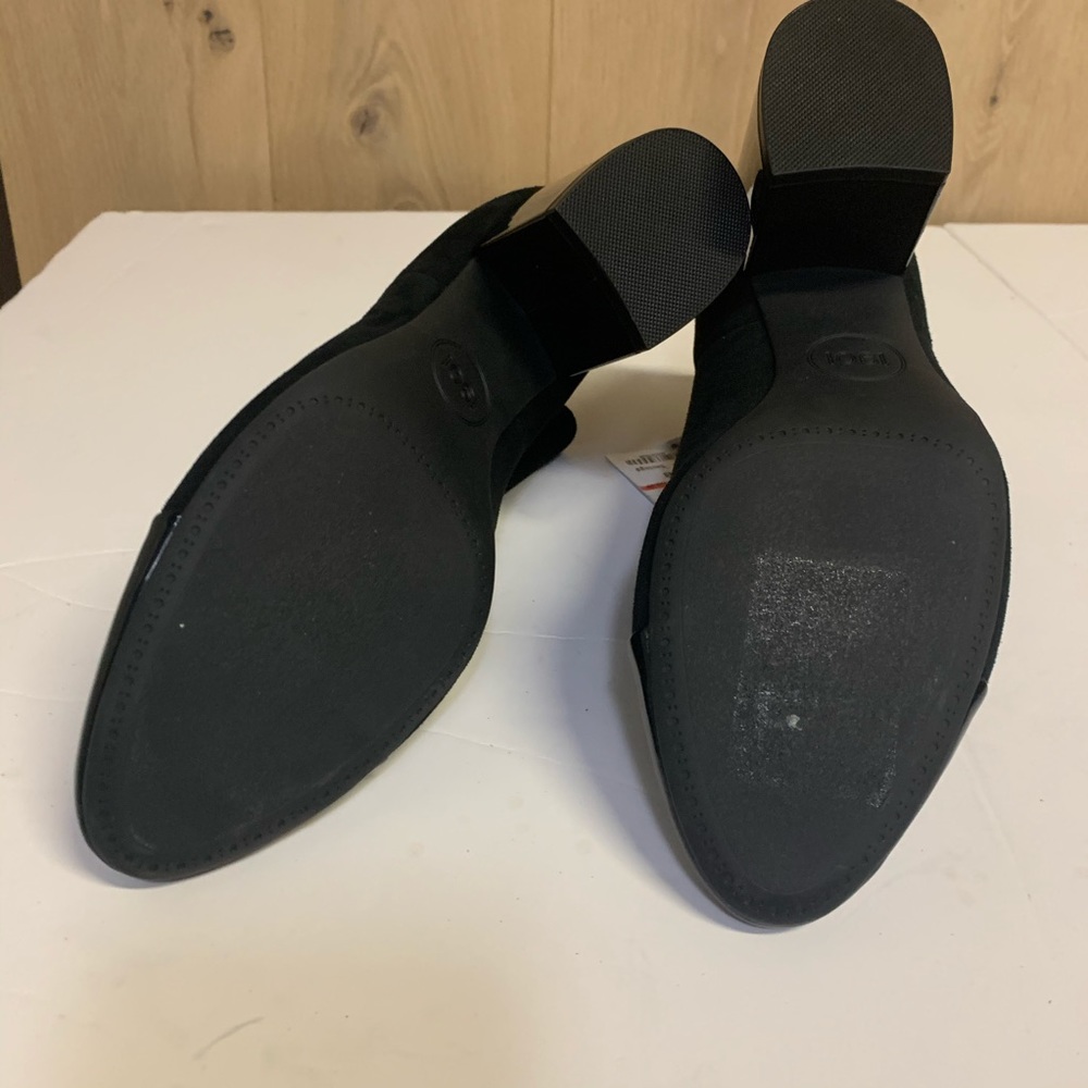 Suede cap toe black booties - Picture 6 of 6